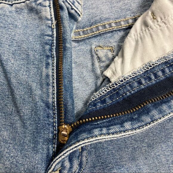 NEW YORK & COMPANY Women’s Jeans Blue Size 8 Slouch Average Inseam 29.5 - Picture 6 of 10